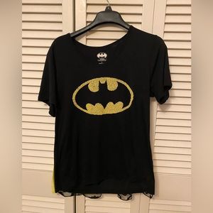 Batgirl shirt with attached cape size large